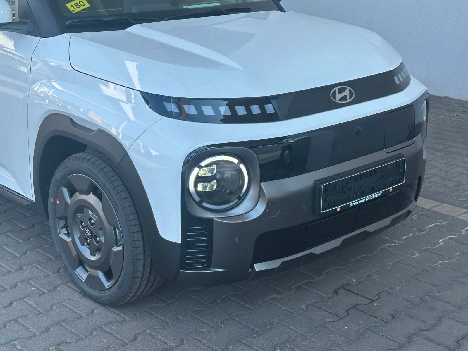 Fahrzeugabbildung Hyundai INSTER Cross 49kWh  Navi/SHZ/Effizienz-Paket!