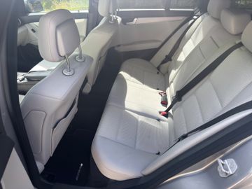 Mercedes C 300 - 10