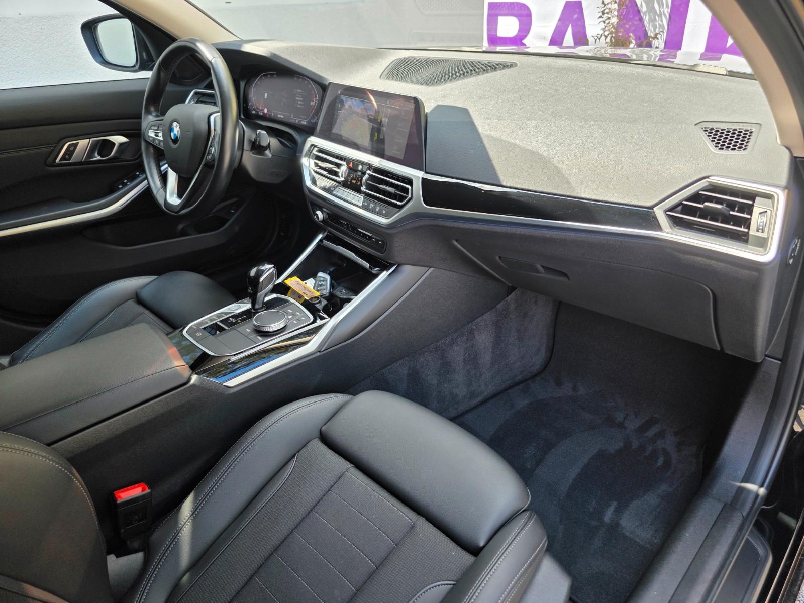 BMW 320 3 Touring 320 i Advantage