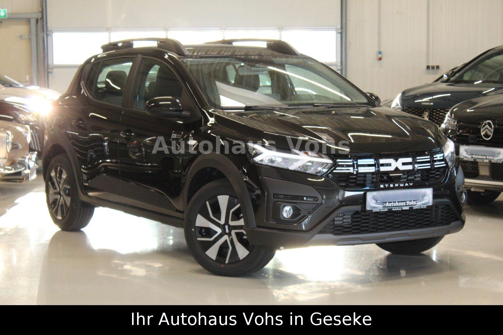 Dacia Sandero Stepway Expression *verschiedene Farben*