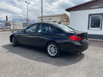 BMW 320 - 6