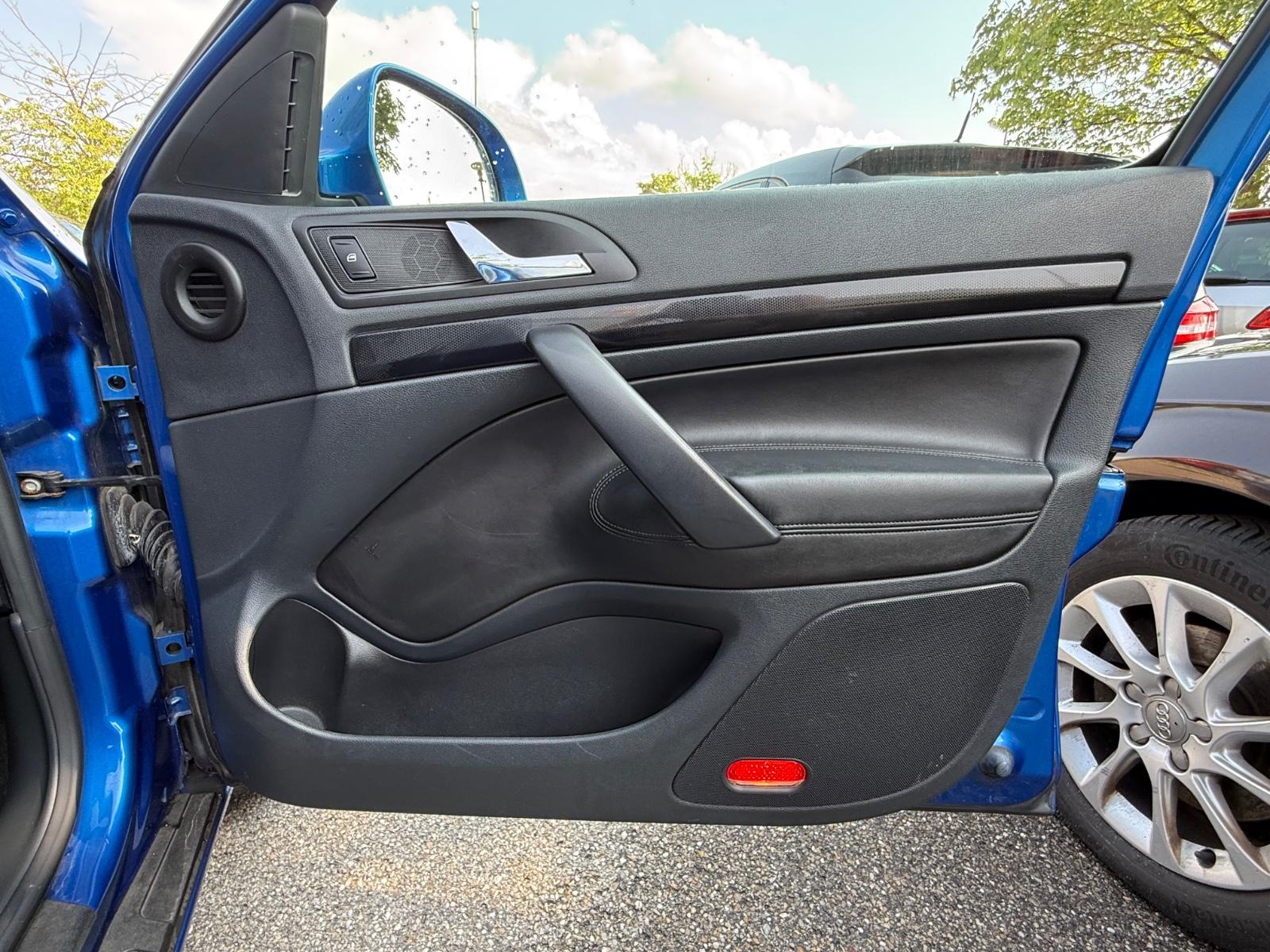 SKODA OCTAVIA - RS - 200 CV - BVM - CARNET ENTRETIEN