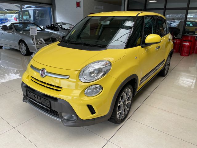 Fiat 500L Trekking*NAVI*PDC*SCHECKHEFT