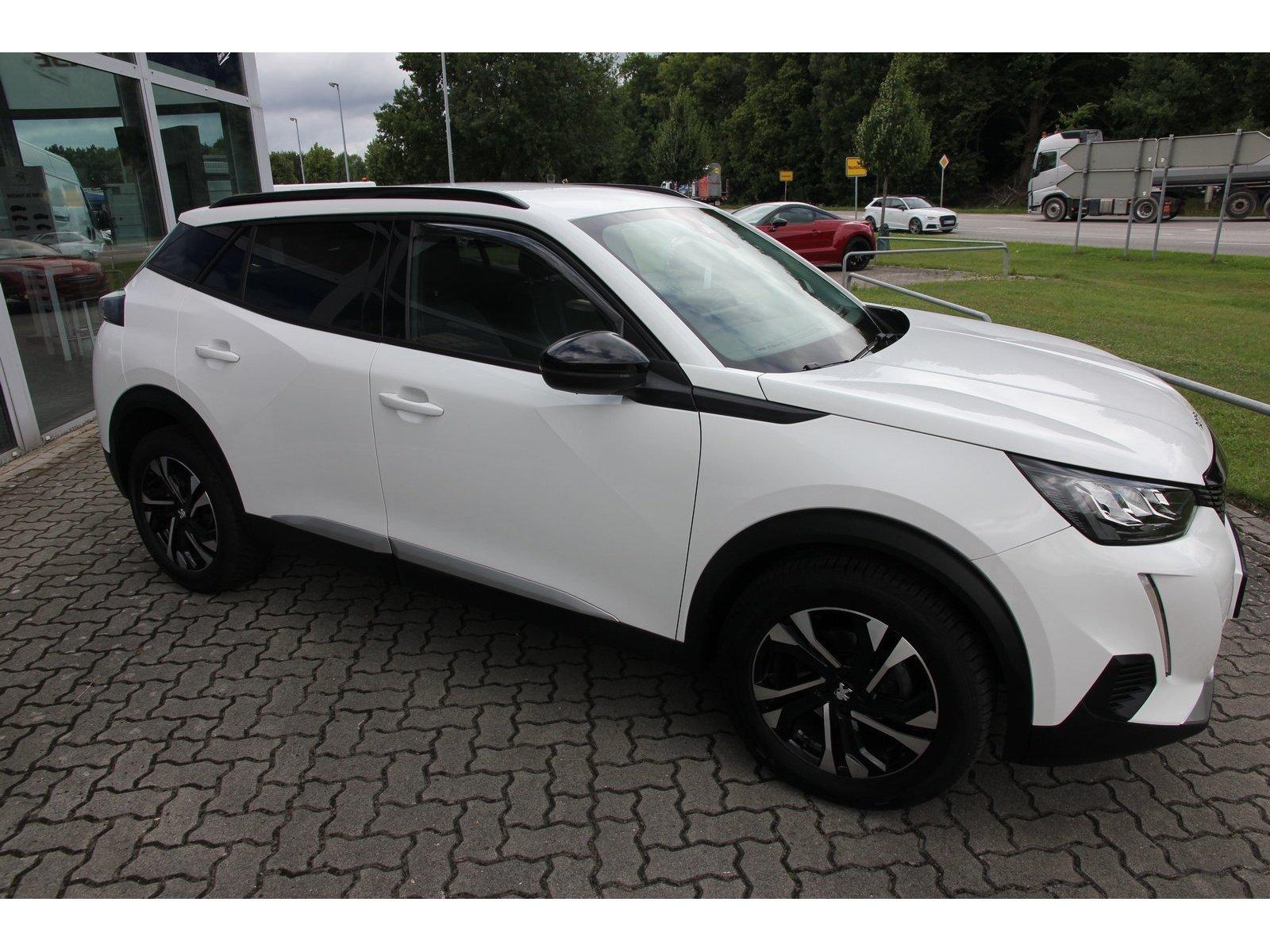 Peugeot 2008 Allure Pack BHDi 110 Navi SHZ RFK Carplay