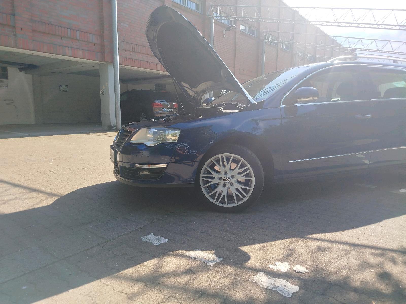 Volkswagen Passat 2007 — салон