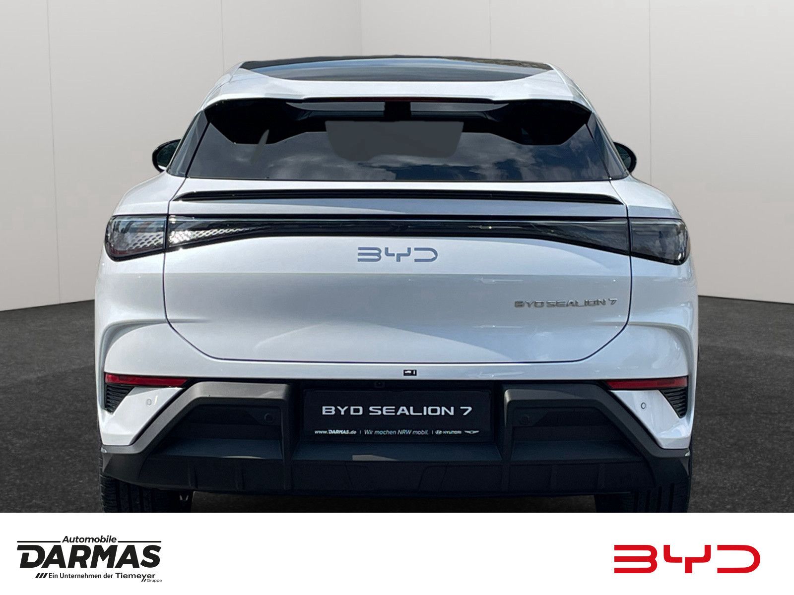BYD SEALION 7
