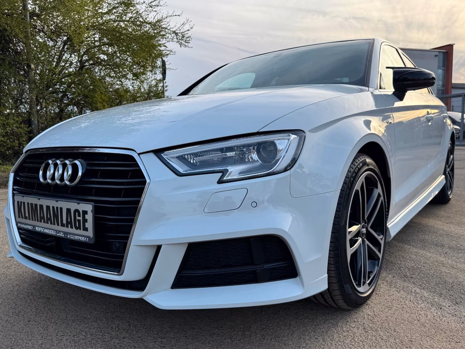 Audi A3 2.0 TFSI S tronic sport*S-line*DSG*Kamera*