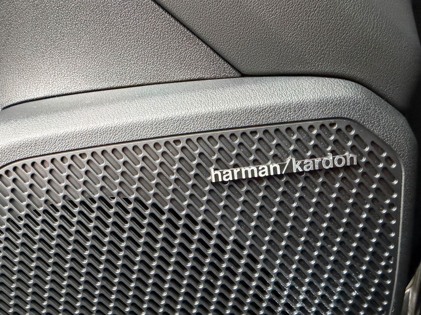 Fahrzeugabbildung Kia K4 Sportswagon 1.6 T-GDI 110kW DCT Spirit DWP SD