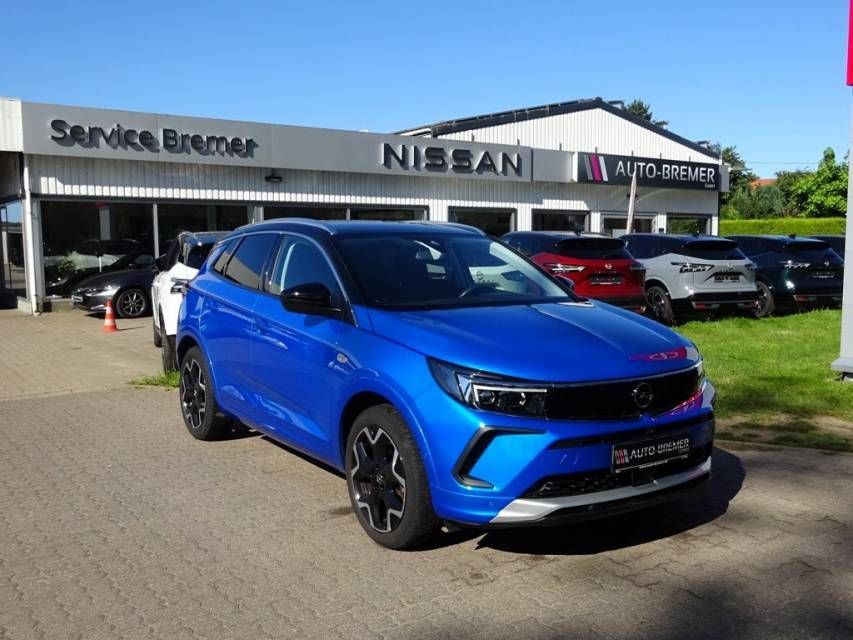 Fahrzeugabbildung Opel Grandland X 1.2 Turbo Ultimate AHK