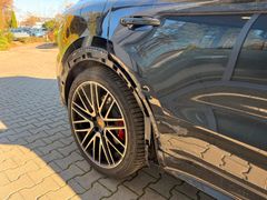 PORSCHE Cayenne Coupe GTS /PDCC/ STANDHZG./ BURMESTER HE PORSCHE Cayenne Coupe GTS /PDCC/ STANDHZG./ BURMESTER HE