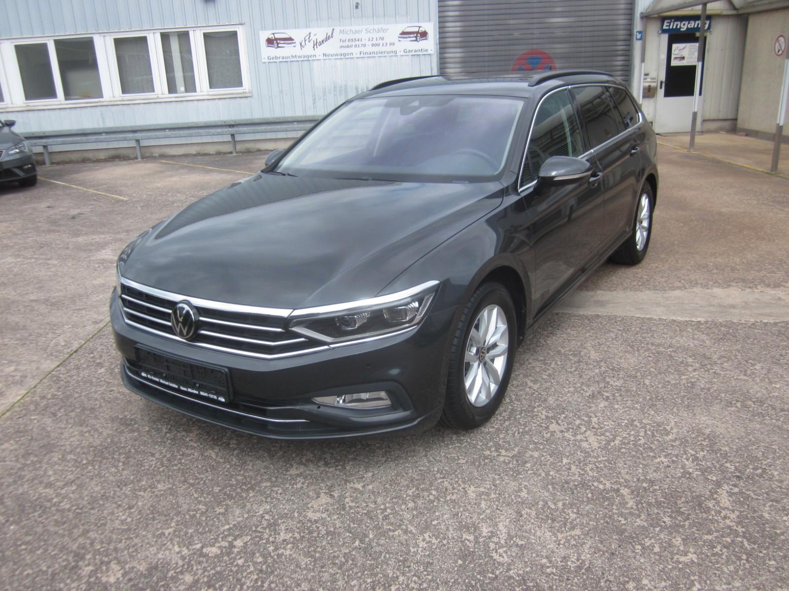 Volkswagen Passat Variant Business DSG LED AHK Navi
