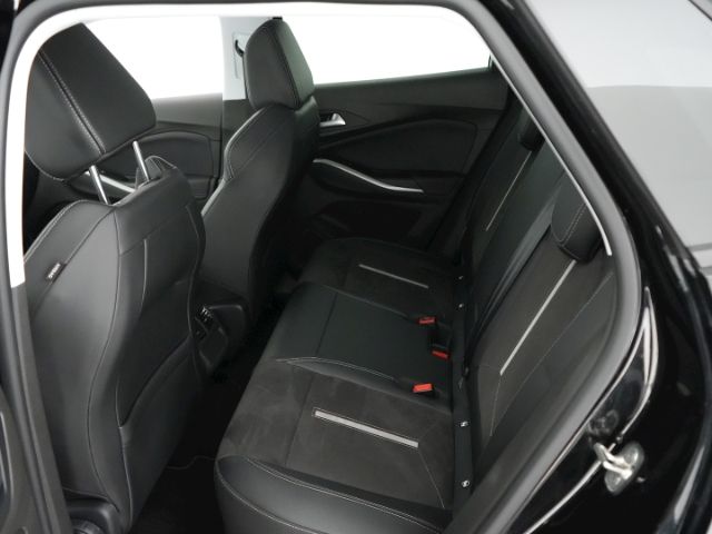 Grandland GSe 4X4 PHEV AT+AHK+NAVI+RÜCKFAHRKAMER