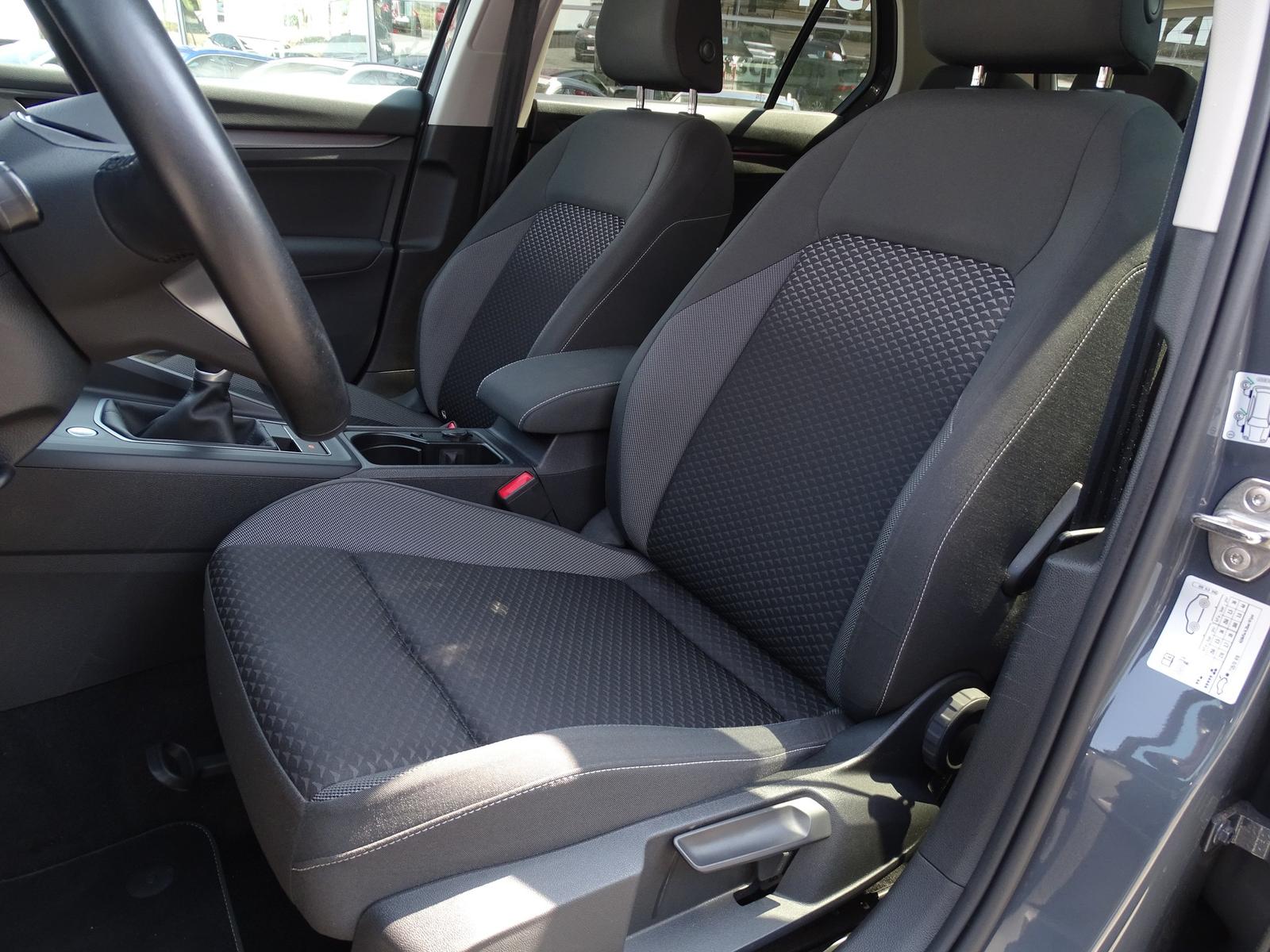 Volkswagen Golf VIII 1.5 TSI Active Navi LED AHK ACC PDC, миниатюра 23