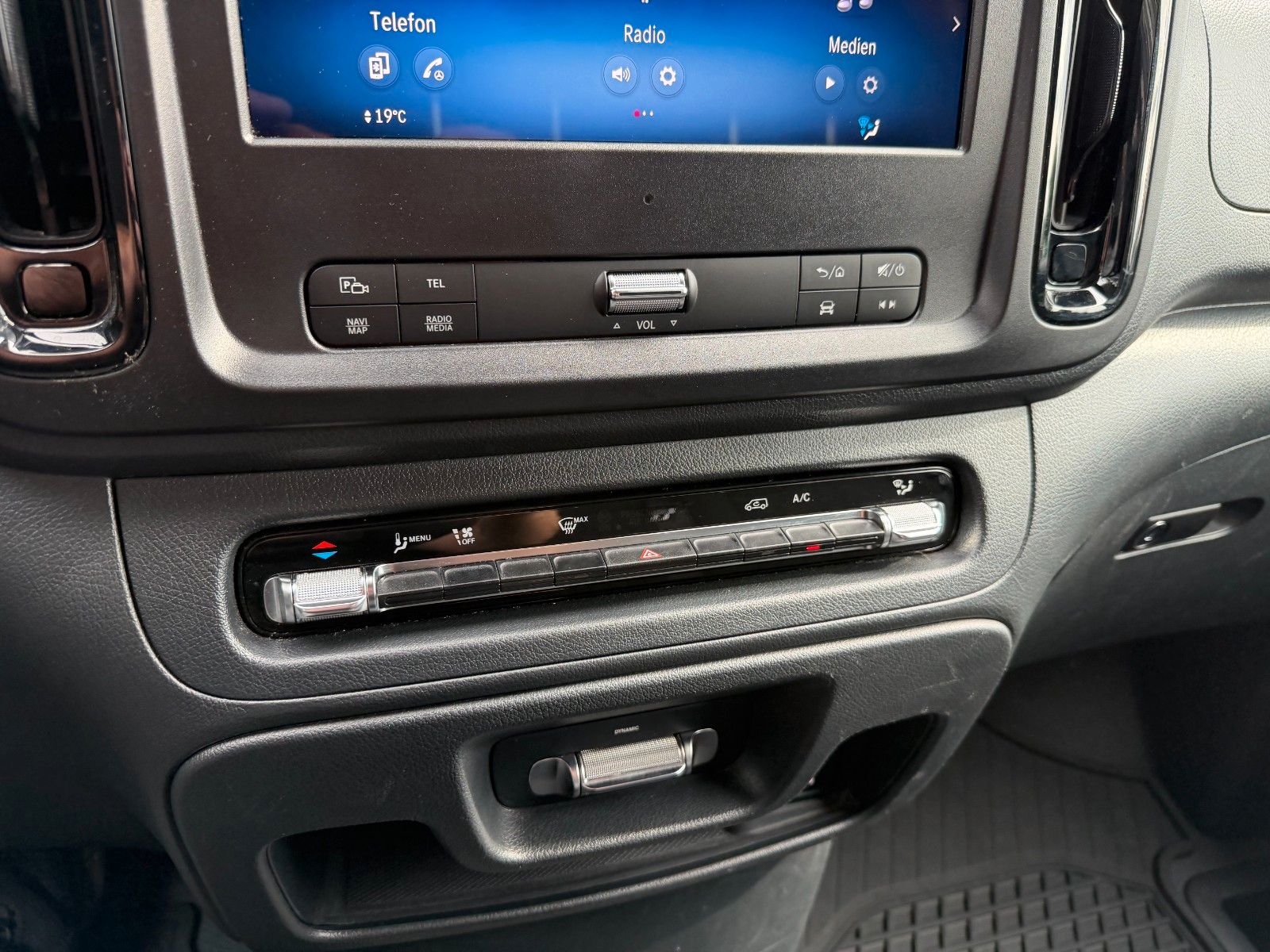 Fahrzeugabbildung Mercedes-Benz Vito 116 CDI 9G Extral Klima Kamera