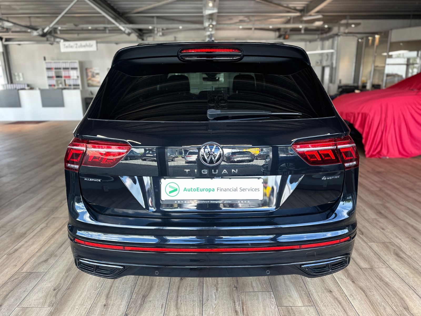 Volkswagen Tiguan Allspace R-LINE 4MOTION PANO KAMERA 7-Si foto 6