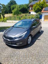 Kia cee'd Sportswagon 1.6 GDI Dream Team Edition... - Kia cee'd Sportswagon von privat