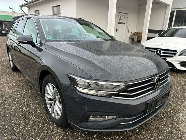 Volkswagen Passat Var.2.0TDI Aut. Business/Navi/LED/12400ne