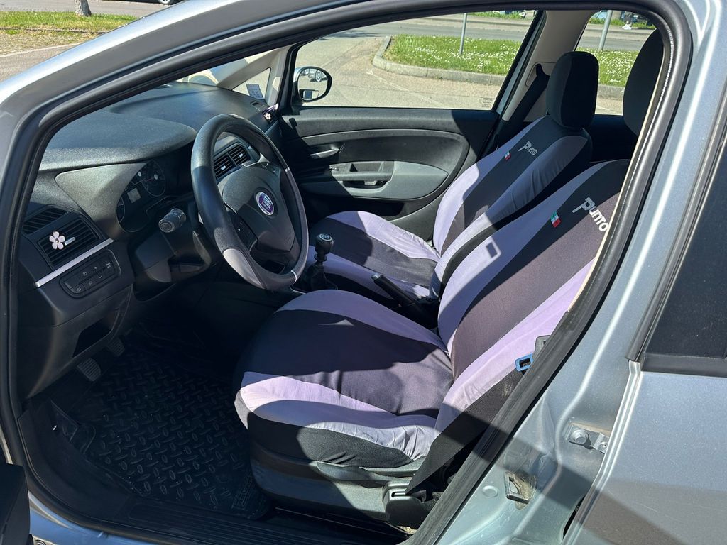 FIAT Grande Punto 12
