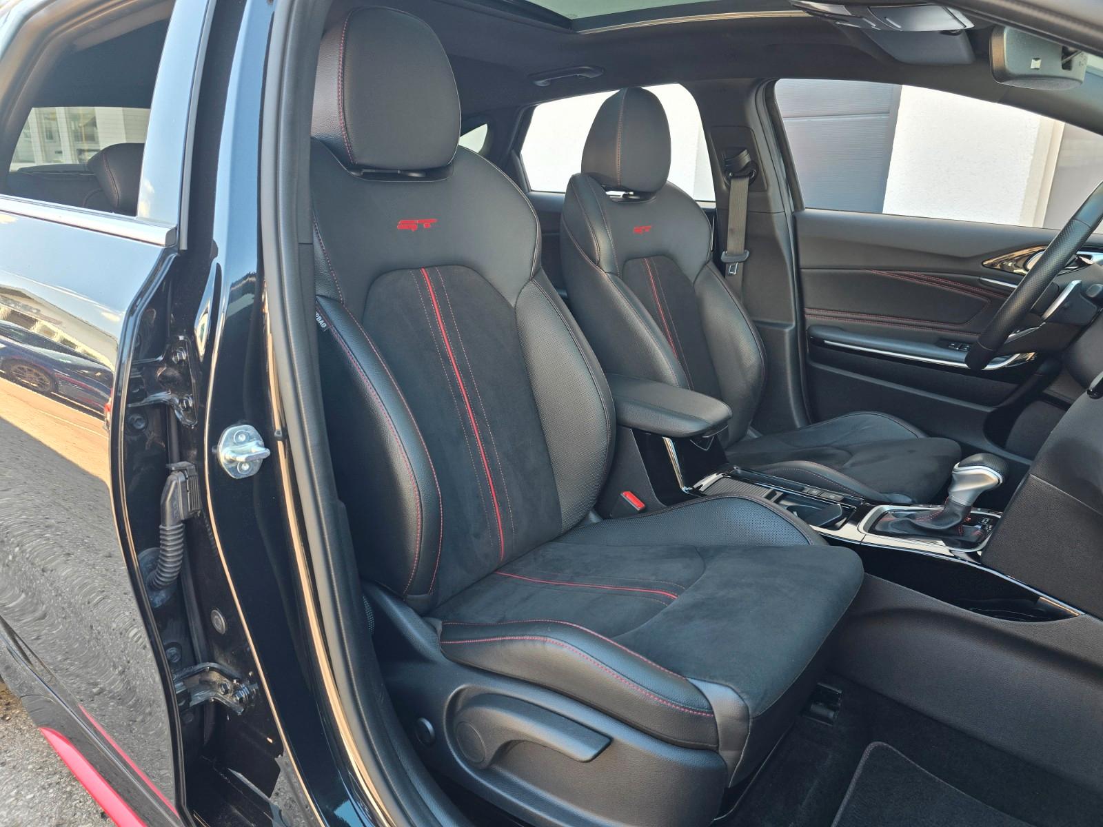 Kia pro cee'd / ProCeed