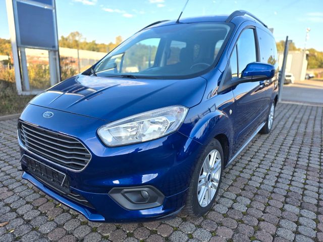 Ford Tourneo Courier Titanium,Rückfahrkamera,Navi