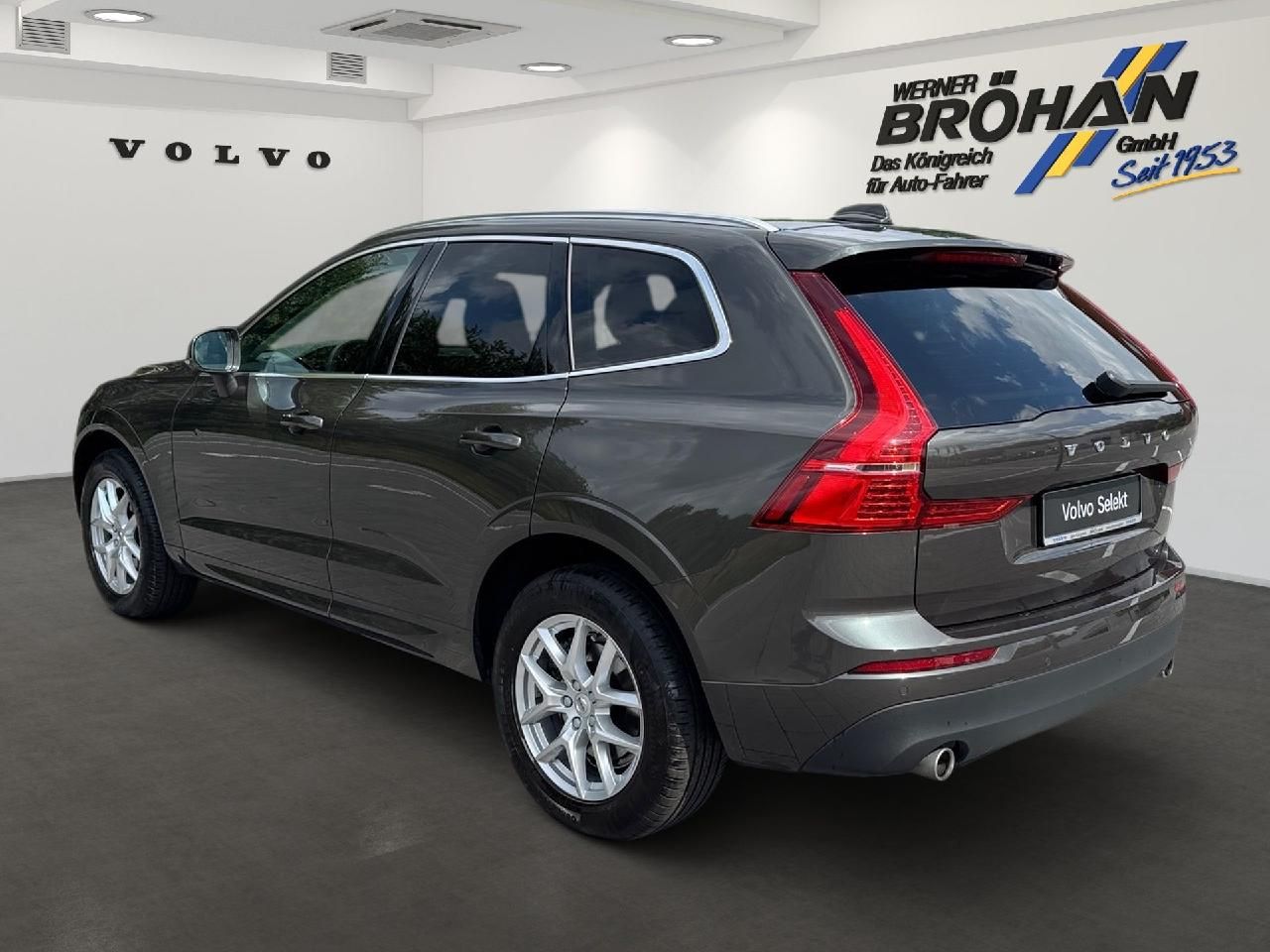 Fahrzeugabbildung Volvo XC60 D4 Geartronic Momentum 2WD