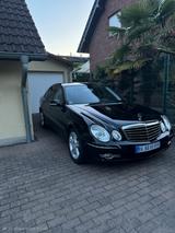 Mercedes-Benz E 300 BLUETEC AVANTGARDE Autom. Avantgarde - Mercedes-Benz E 300 aus 2008: Bluetec