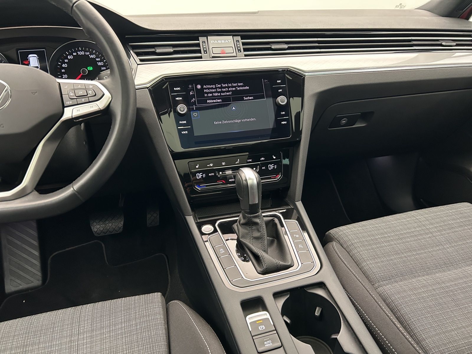 Volkswagen Passat Variant - Bild 7