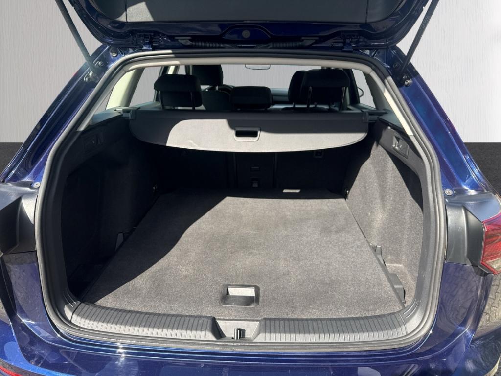 Volkswagen Golf 1.0 eTSI DSG Life LED ACC RKam Keyless Navi, миниатюра 12