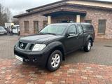 Nissan Navara Pickup King Cab XE 4X4+Ahk+ - Nissan Navara aus 2015