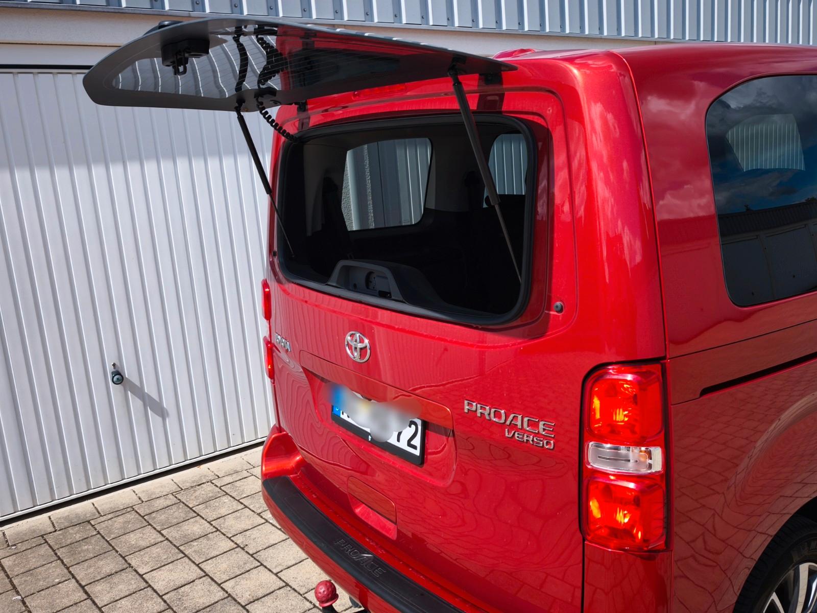 Toyota Proace (Verso) 2,0-l-D-4D 110kW compact Fami...