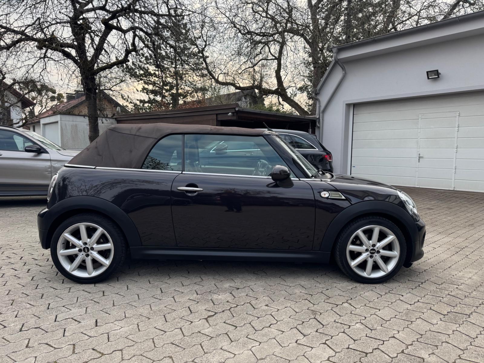 MINI Cooper Cabrio 1.6 Highgate/Leder/Garantie !!