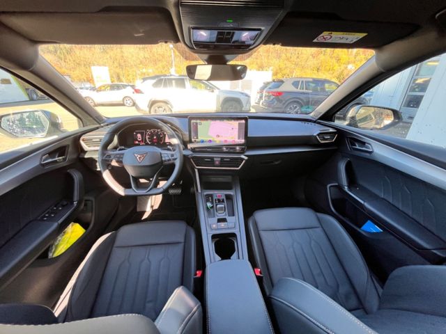 Leon Sportstourer 1.5l eTSI DSG Leder Pano AHK