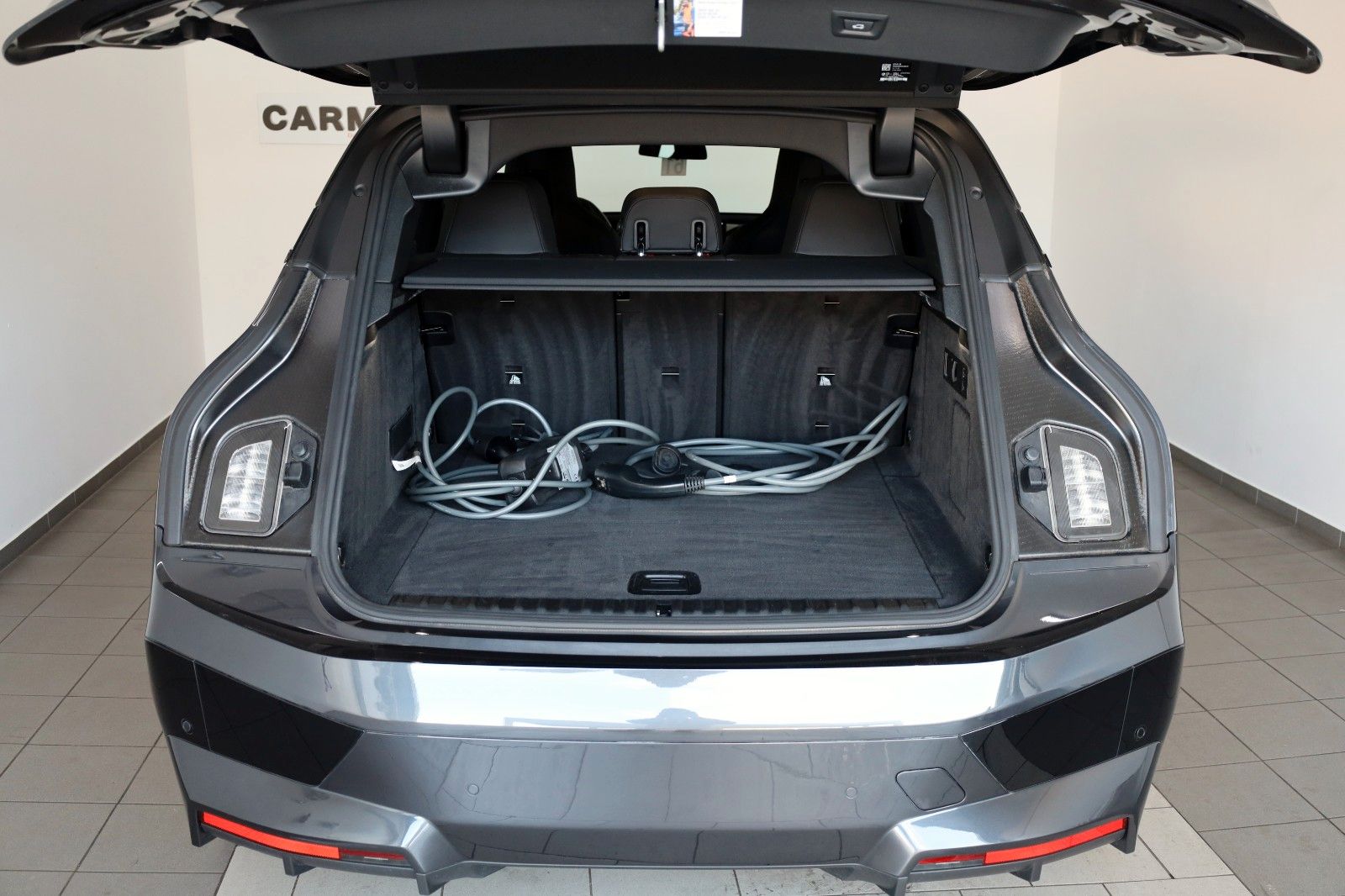 Fahrzeugabbildung BMW iX50 xDrive Sport Leder,Navi,Panorama Sky Lounge