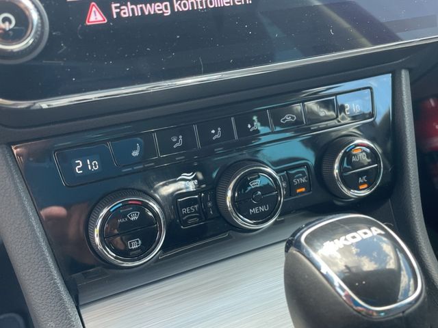 Skoda Superb Combi III 2.0 TDI DSG Ambition NAVI CAM
