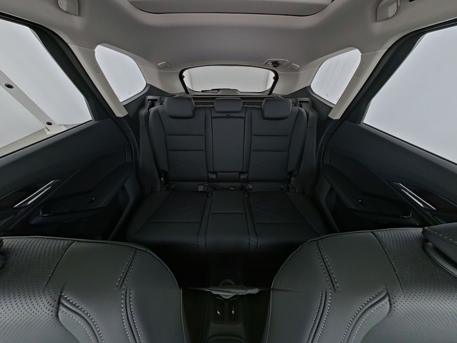 BMW iX1 - Bild 18