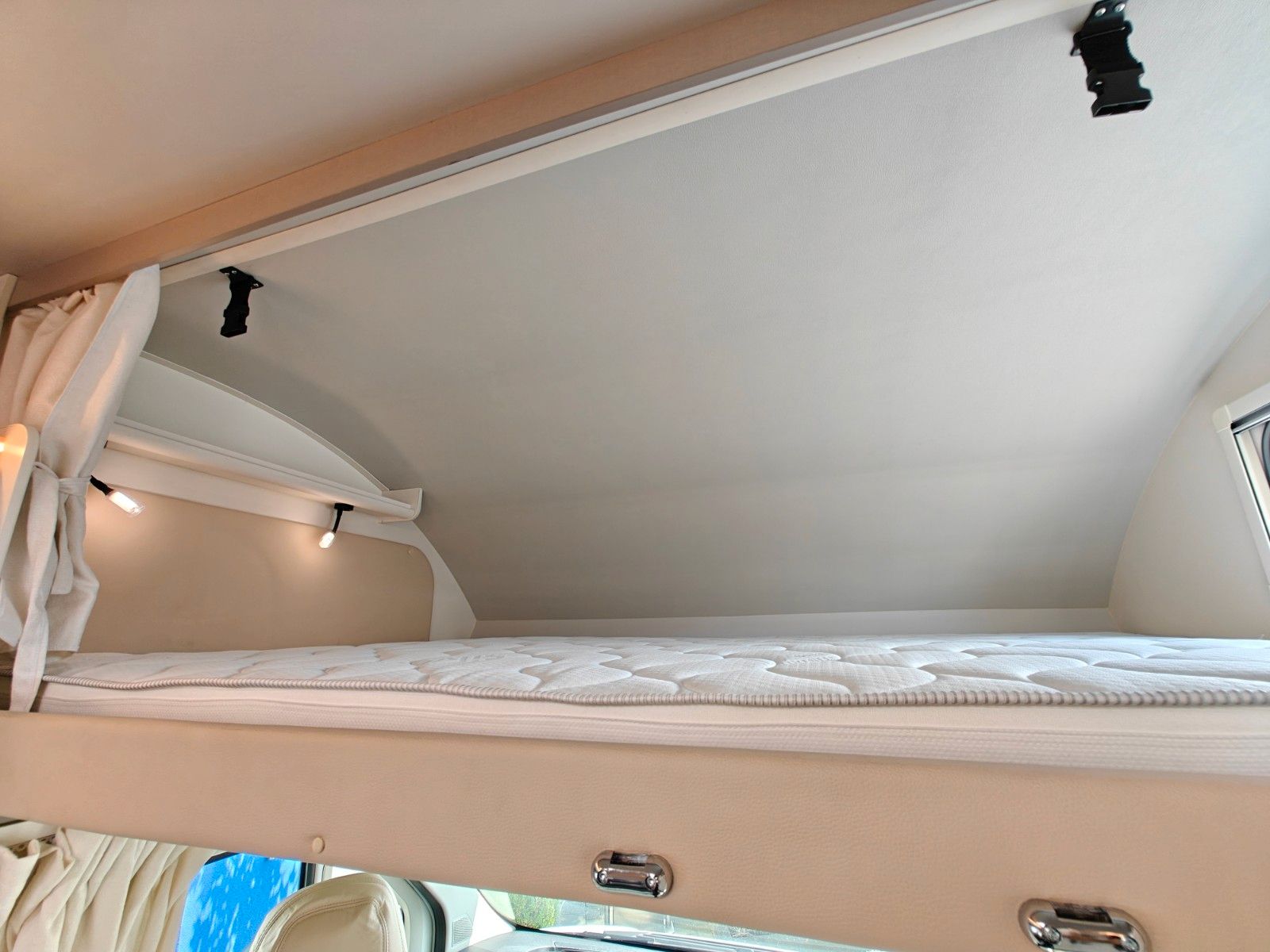 Fahrzeugabbildung XGO Dynamic 35 AUTOMATIK Modell 2025 SPRING SALE