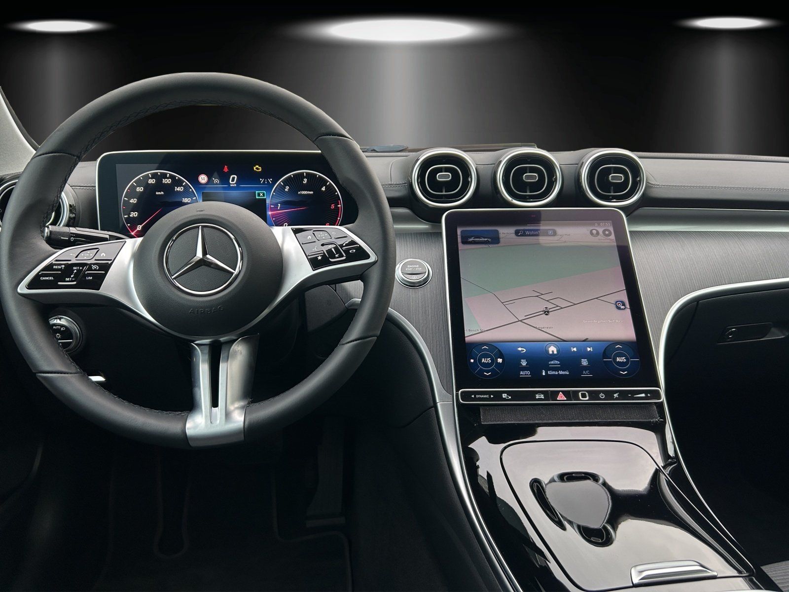 Fahrzeugabbildung Mercedes-Benz C 220d Avantgarde HUD KeyGo MBUX+ Night 4xSHZ DL