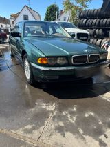 BMW E38 750i Facelift  1. Hand - BMW 750: 750i E38