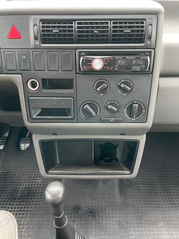 Volkswagen T4 Caravelle