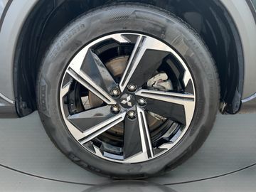 Mitsubishi Eclipse Cross - 10