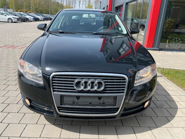 Fahrzeugabbildung Audi A4 Lim. 2.0