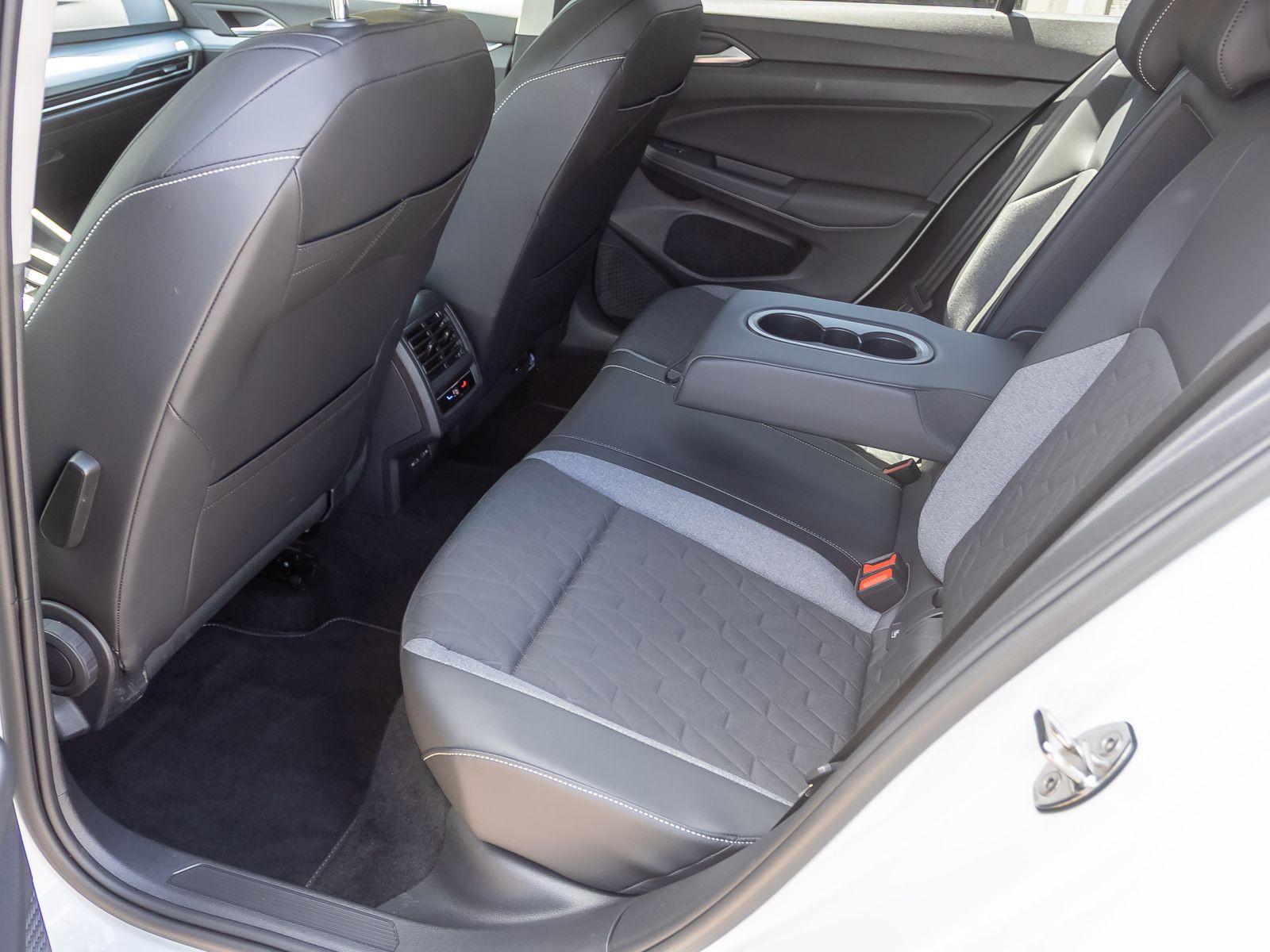 Volkswagen Golf VIII Goal 1.5 eTSI DSG Navi LED ACC EPH AHK, миниатюра 18