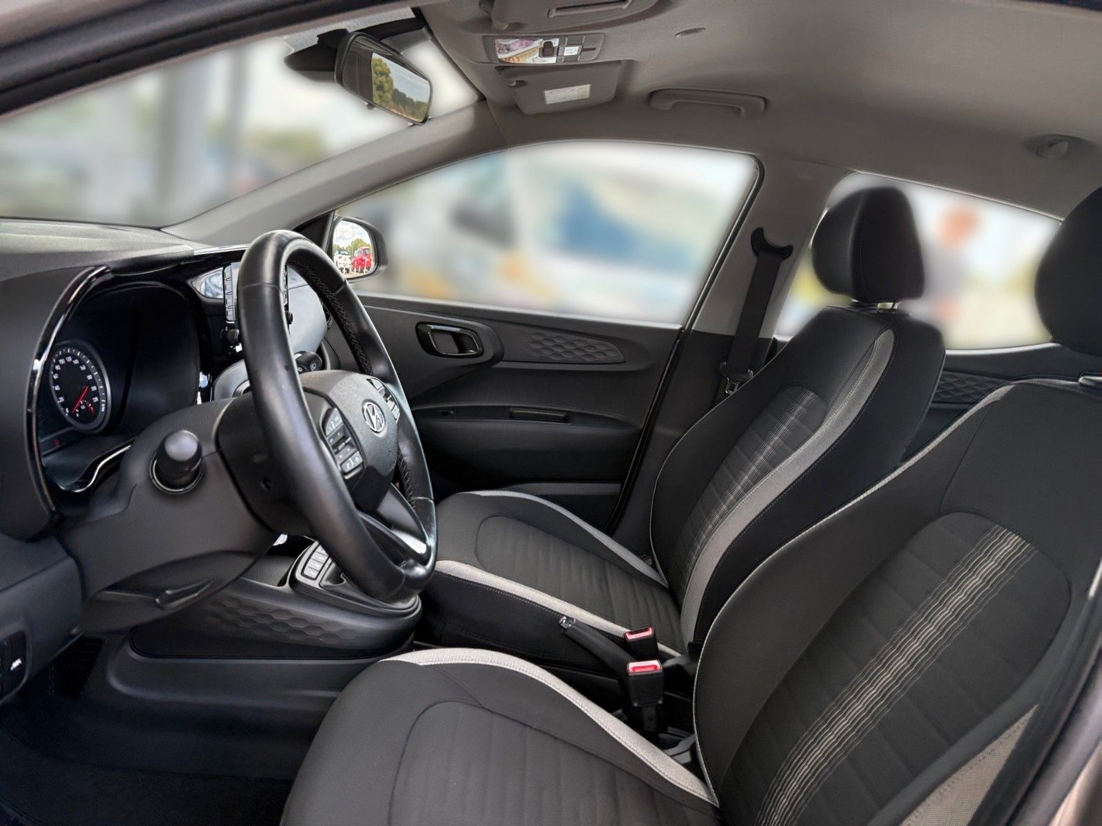 Fahrzeugabbildung Hyundai i10 Trend