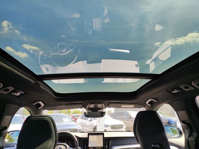 VOLVO XC 60 (Bild 29 von Array)