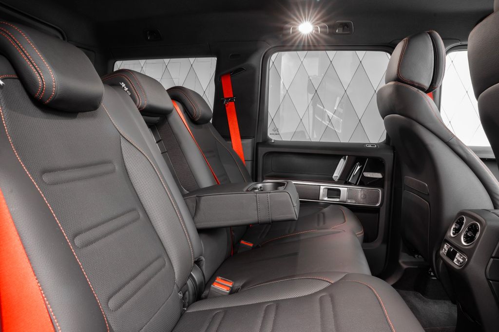 G 350 d BLACK/BLACK AMG LINE SUNROOF MASSAGE 20" - Bild 18