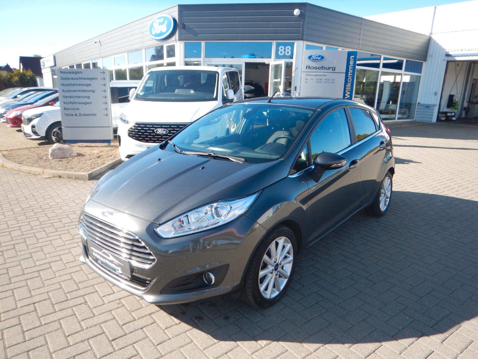 Ford Fiesta Titanium PDC Sitzheizung
