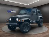 Jeep Wrangler 4.0 Sport - Jeep Wrangler mit Benzin-Antrieb: 4.0