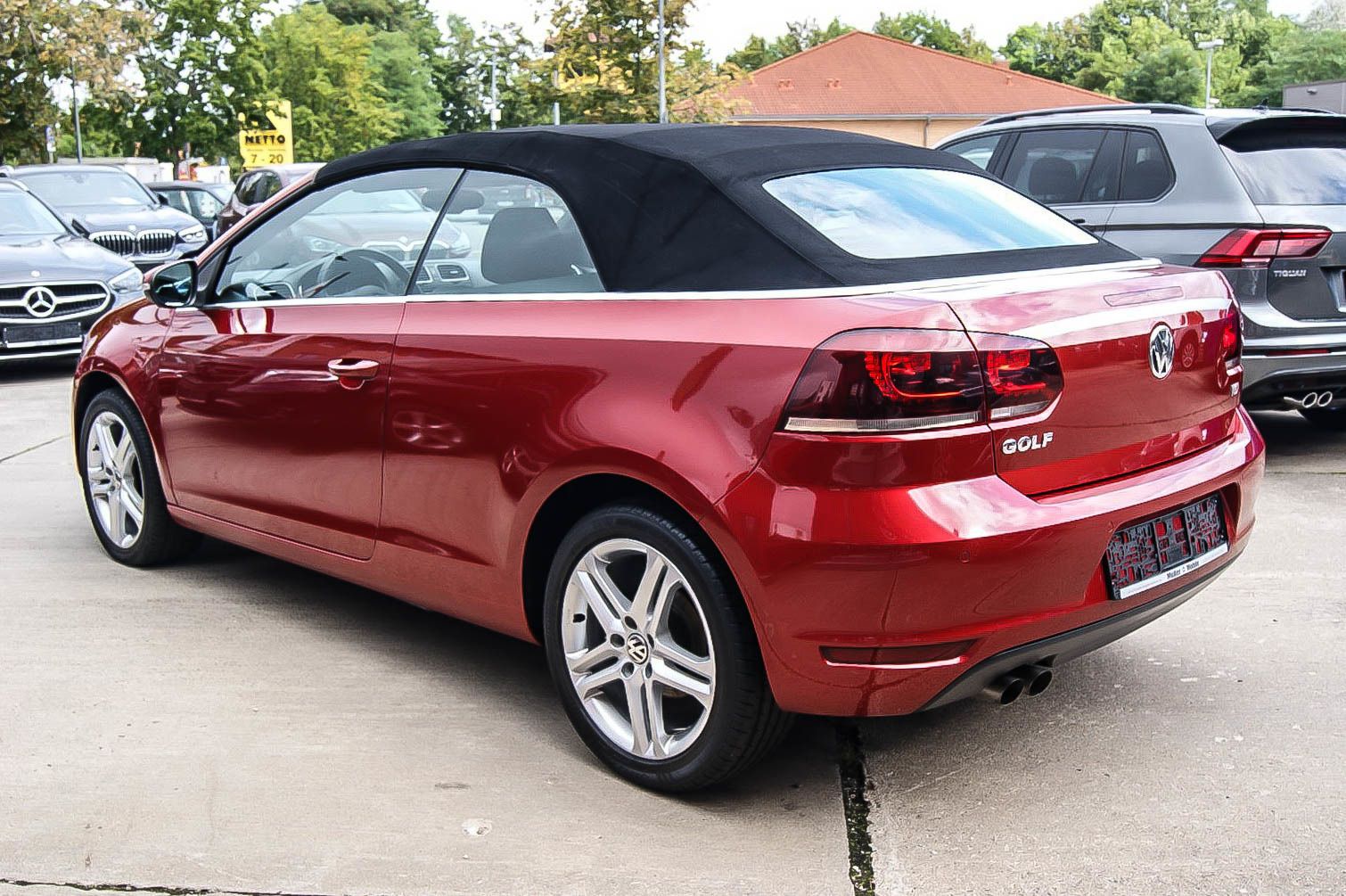 Fahrzeugabbildung Volkswagen Golf VI Cabriolet 14TSI NAVI WINTER PDC GEPFLEGT