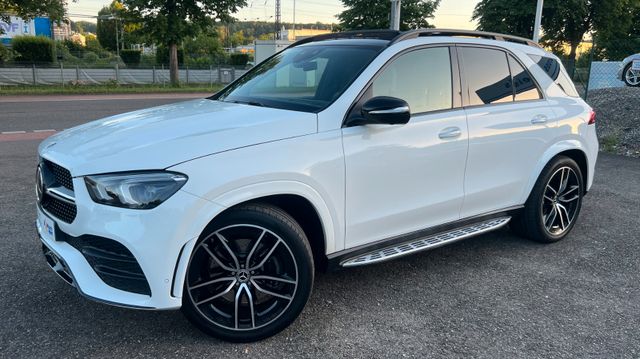 MERCEDES-BENZ GLE 300 AMG LINE,7SITZE,PANO,360%...