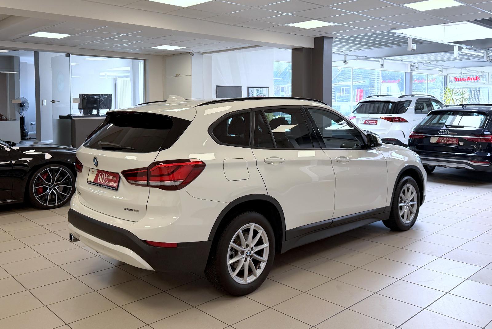 BMW X1 sDrive 18i *Advantage*Kamera*Navi*LED*Sitzhzg